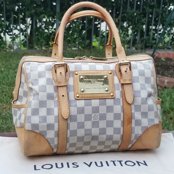 louis-vuitton damier azur pouch